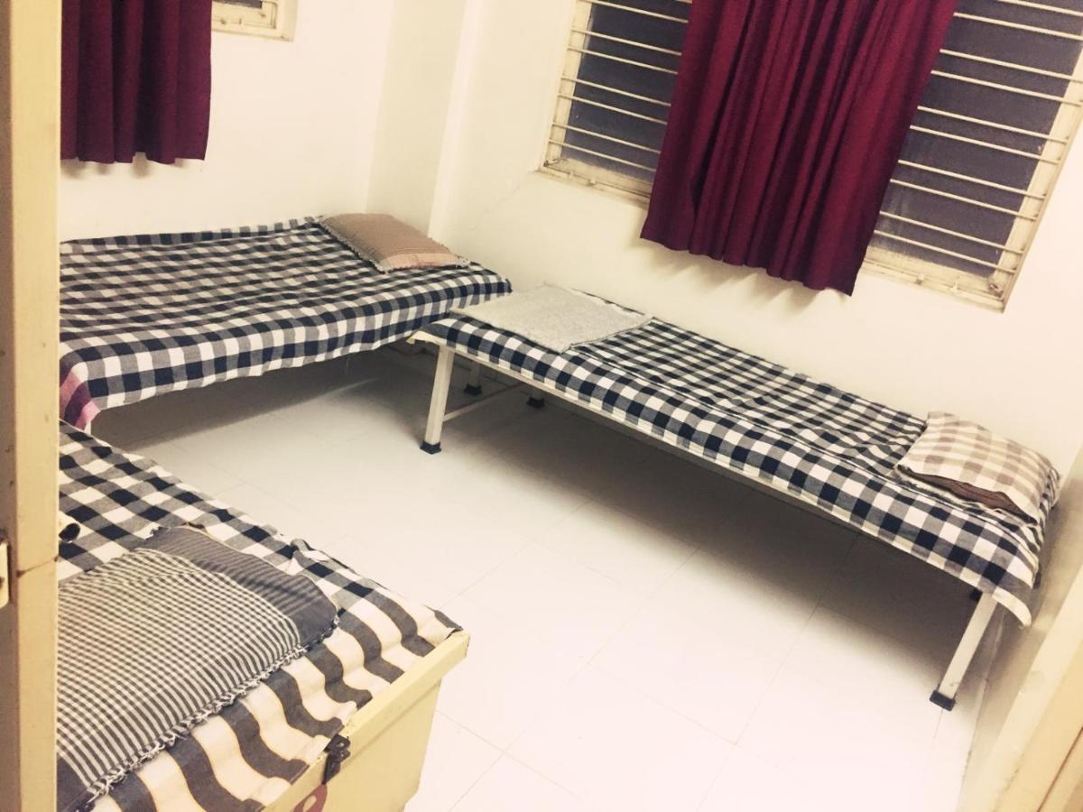 Shree Balaji Guest House Nashik Værelse billede